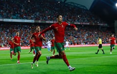 Cristiano Ronaldo Scores 10th International Hat-trick Against Luxembourg, First Man To Do So - WATCH