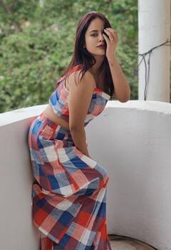 Nandita | ஆசை ஓர் புல்வெளி.. நடிகை நந்திதாவின் அசத்தலான க்ளிக்ஸ்!