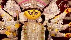 Durga Puja 2021: রীতি মেনে বাগবাজার সর্বজনীনে মহাষ্টমীর পুজো | Bangla News