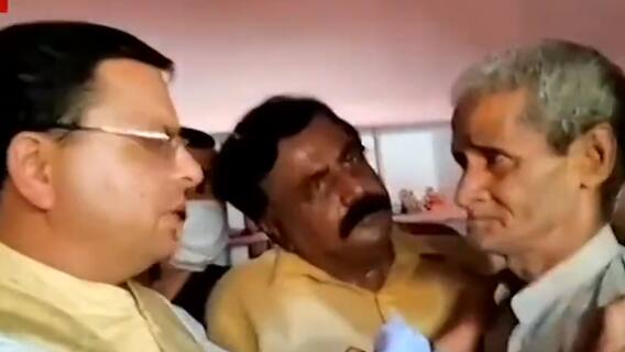 Roorkee: CM Dhami ने शहीद को दी श्रद्धांजलि, स्मृति द्वार बनाने की घोषणा की