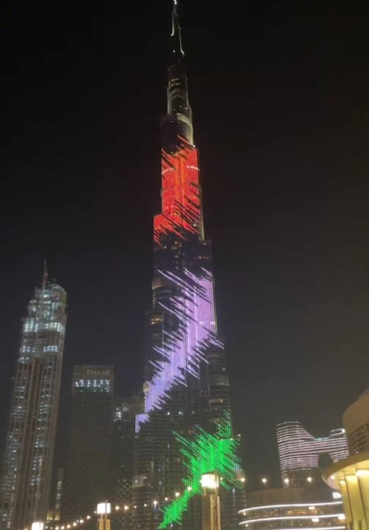 ஐக்கிய அரபு அமீரகத்தில், அக்டோபர் 17-ம் தேதி தொடங்கும் டி-20 உலகக்கோப்பை நவம்பர் 14-ம் தேதி வரை நடக்க உள்ளது. டி-20 உலகக்கோப்பையில் பங்கேற்க இருக்கும் 15 பேர் கொண்ட இந்திய அணி விவரத்தை பிசிசிஐ செப்டம்பர் மாதம் வெளியிட்டது.