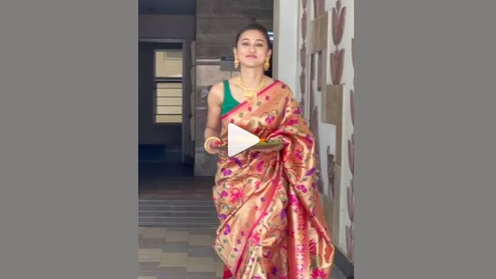 করোনার দ্বিতীয় ঢেউ এখনও কাটেনি। আশঙ্কা রয়েছে তৃতীয় ঢেউ আসারও। তারই মধ্যে চলছে দুর্গাপুজো।