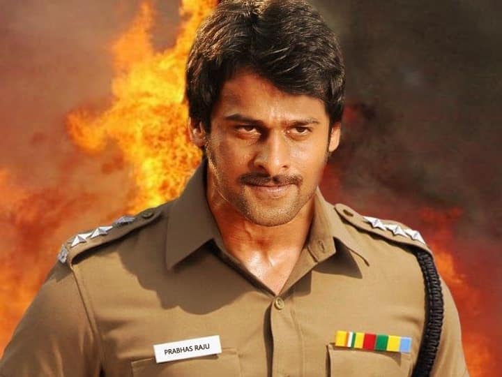 Rebel Star Prabhas As Police Officer In 'Spirit' Movie Know In Details Prabhas 'Spirit' Movie: పవర్‌ ఫుల్‌ పోలీస్ ఆఫీసర్‌గా డార్లింగ్ …ఖాకీ డ్రెస్ లో  ప్రభాస్ కటౌట్ చూస్తే..