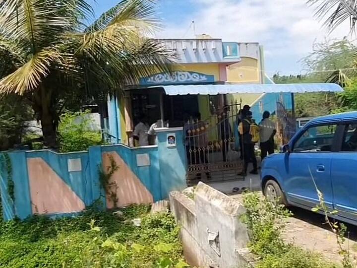 thiruvarur house 33 sawarn 1.15 laks theft திருவாரூரில் வீட்டின் பூட்டை உடைத்து 33 சவரன் தங்க நகை 1.15 லட்சம்  திருட்டு