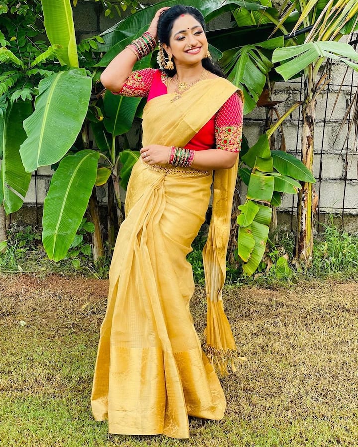 కన్నడలో 'త్రివేణి సంగంమ' తో పాపులర్ అయింది. సోషల్ మీడియాలో తన అప్‌డేట్స్ అందిస్తుంది. (Image: Ashika Gopal Padukone Instagram)