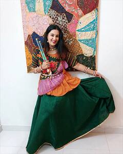 sai lokur: सईचा 'दांडिया' लूक; फोटोला नेटकऱ्यांची पसंती