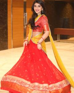 Sree Leela Photos: ఇంతందం పెట్టుకుని ఇన్నాళ్లు ఎక్కడ దాగున్నావ్... ఫిదా చేస్తున్న పెళ్లిసందడి హీరోయిన్