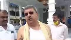 Durga Puja 2021: 'শ্রীভূমির পুজো উদ্যোক্তাদের আরও দায়িত্ববান হওয়া উচিত ছিল', নো এন্ট্রি প্রসঙ্গে প্রতিক্রিয়া কল্যাণ বন্দ্য়োপাধ্য়ায়ের | Bangla News