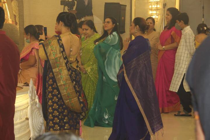আজ মহানবমী, বাঙালির প্রাণের উৎসব শেষের পথে।