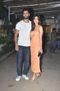 दिन छिपने के बाद ये किस हसीना के साथ दिखे Vicky Kaushal, खूब हो रही है चर्चा