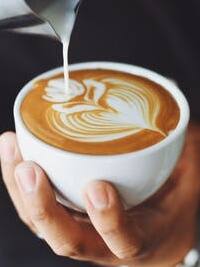 নিয়মিত কফি পান করুন, পাবেন একাধিক উপকারিতা