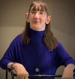 World's Tallest Living Woman: ప్రపంచంలోనే పొడవైన మహిళ... గిన్నిస్‌ వరల్డ్ రికార్డ్స్‌‌లో చోటు