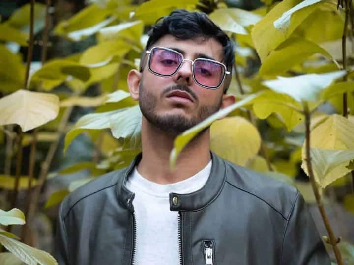 Know about Annual income of YouTuber Ajey Nagar aka CarryMinati यूट्यूबर Carry Minati की करोड़ों की इनकम के बारे में जानकर हैरान रह जाएंगे आप, 22 साल की उम्र में किसी CEO से भी ज्यादा है कमाई