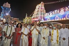 In Pics: అశ్వవాహనంపై శ్రీవారు.. సేవ‌లో పాల్గొన్న సుప్రీంకోర్టు చీఫ్ జస్టిస్ ఎన్వీ రమణ