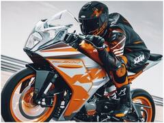 KTM RC200 Bike Launch: इन धांसू फीचर्स और दमदार इंजन के साथ लॉन्च हुई केटीएम की नई बाइक, इतनी है कीमत