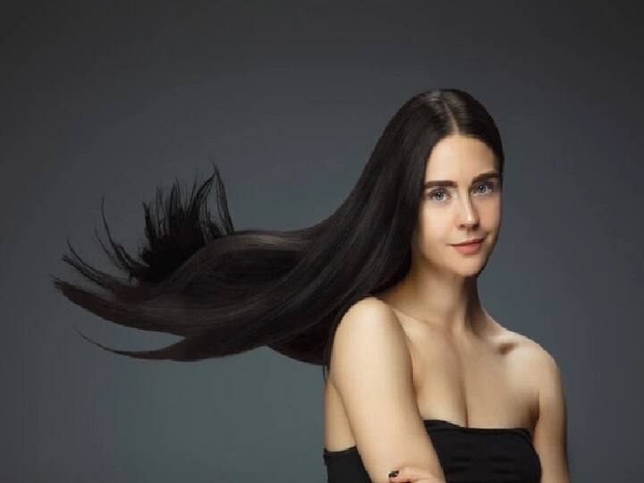 Follow these tips to choose right Hair Oil according to your hair type Hair Care Tips: अपनी बालों की जरूरत के अनुसार करें सही तेल का चुनाव, जानें पहचान का सही तरीका