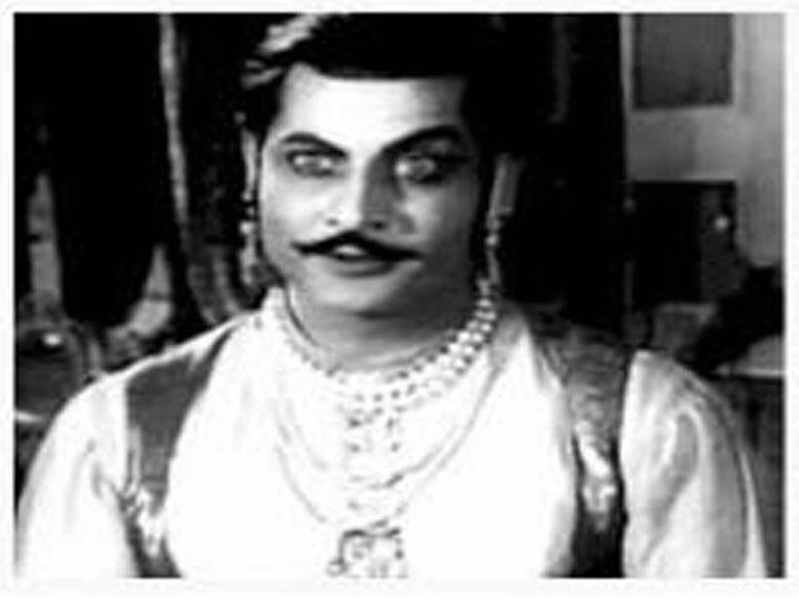 विजय भट्ट की 1948 की फिल्म में शोभना समर्थ, प्रेम अदीब, उमाकांत, अमीरबाई कर्नाटकी और राज अदीब ने अभिनय किया था. सीता के रूप में शोभना समर्थ और राम के रूप में प्रेम आदिब बेहद लोकप्रिय हो गए और जनता द्वारा स्वीकार किए गए. चंद्र मोहन ने फिल्म में रावण की भूमिका निभाई थी.