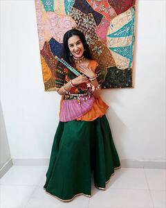 sai lokur: सईचा 'दांडिया' लूक; फोटोला नेटकऱ्यांची पसंती