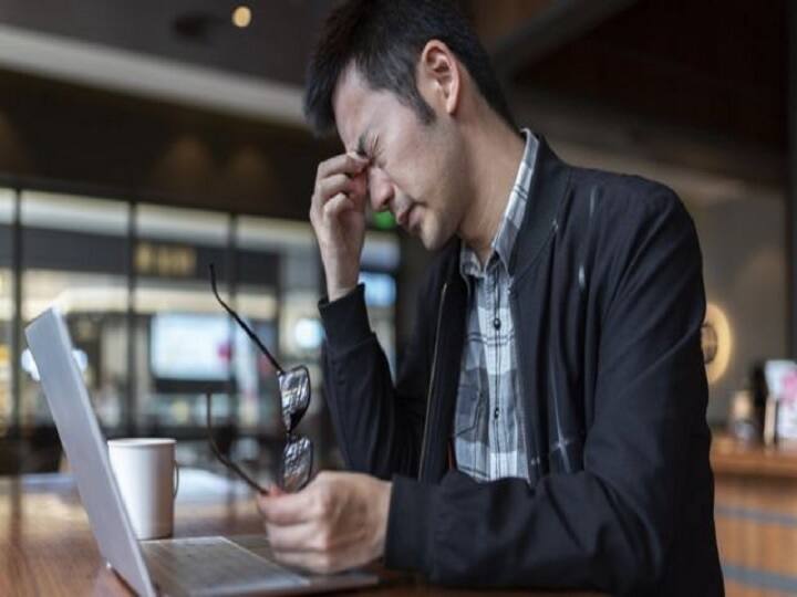 Chinese tech workers disclose working hours in criticism of '996' China| காலை 9 மணி டூ இரவு 9 மணி வரை வேலை.. நொந்து நூடுல்ஸாகும் ஊழியர்கள்... சீனாவில் போராட்டம்!