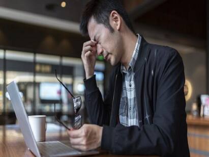 Chinese tech workers disclose working hours in criticism of 996 China| காலை 9 மணி டூ இரவு 9 மணி வரை வேலை.. நொந்து நூடுல்ஸாகும் ஊழியர்கள்... சீனாவில் போராட்டம்!