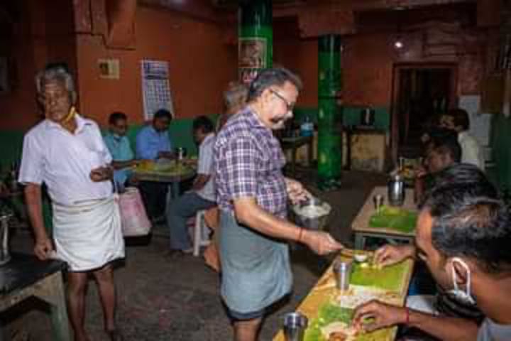 மூன்று மணி நேரம் நான்ஸ்டாப்... தினமும் ஒரு மெனு... ராஜாஜி விரும்பிய 'ஸ்ரீ வெங்கடேசபவன்