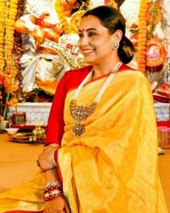 Navratri 2021: దసరా నవరాత్రుల సందర్భంగా దుర్గా పూజలో పాల్గొన్న బాలీవుడ్ సెలబ్రెటీల సందడి