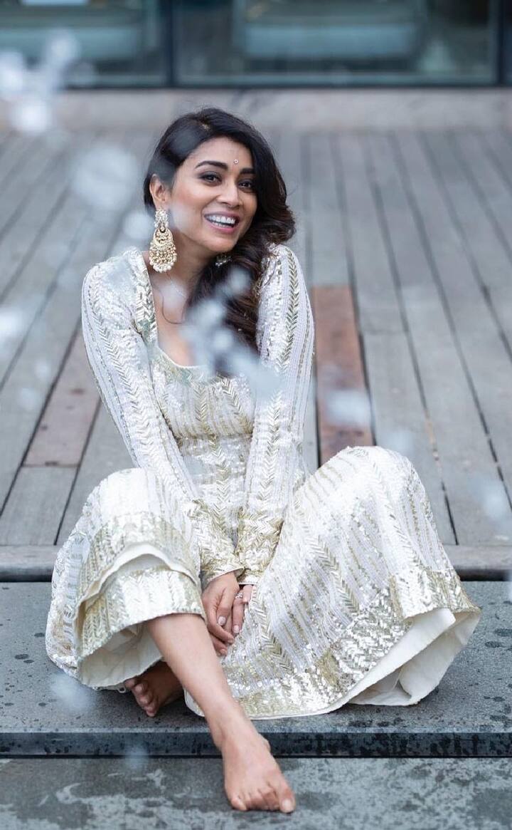 தஞ்சாவூரு போகாதடி தலையாட்டாம பொம்மை நிற்கும்