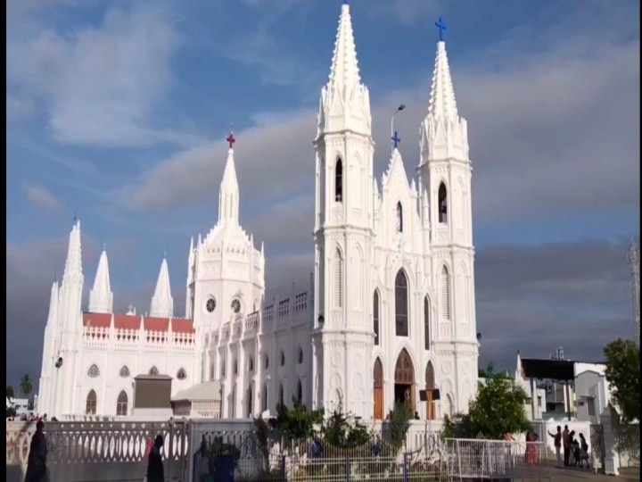 தடையை நீக்கிய தமிழக அரசு - எட்டுக்குடி, வேளாங்கண்ணி, நாகூரில் வழிபாட்டிற்கு குவிந்த பக்தர்கள்