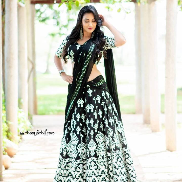 బిగ్ బాస్ బ్యూటీ భానుశ్రీ లేటెస్ట్ ఫోటోస్(Image/Bhanu Sri Instagram)