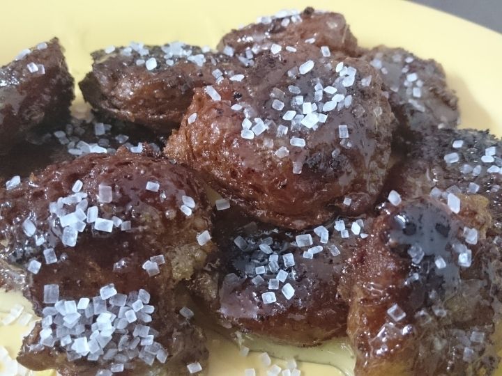 Shubho Bijoya 2021: It is time for a sweet feast.  Here are 5 quintessential Bengali sweet recipes for you