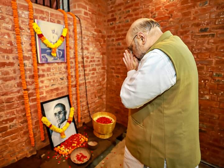 Amit Shah Tells Those Doubting Savarkar’s Struggle To ‘Have Some Shame’ Amid Row On Rajnath Singh’s Statement