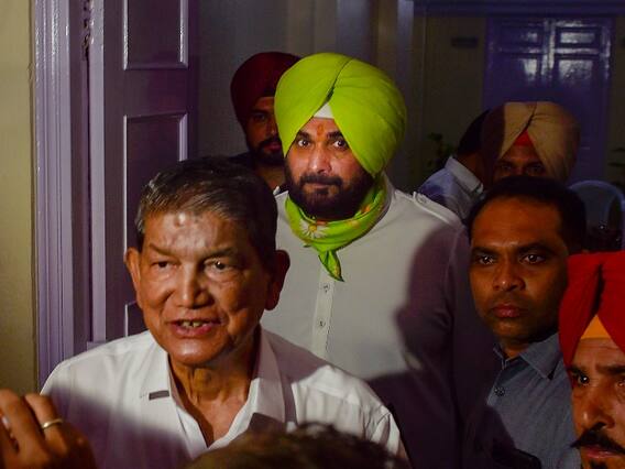 Navjot Sidhu Meets Rahul Gandhi: नवजोत सिद्धू ने राहुल गांधी से की मुलाकात, इस्तीफे को लेकर लिया ये फैसला Navjot Sidhu Meets Rahul Gandhi: नवजोत सिद्धू ने राहुल गांधी से की मुलाकात, इस्तीफे को लेकर लिया ये फैसला