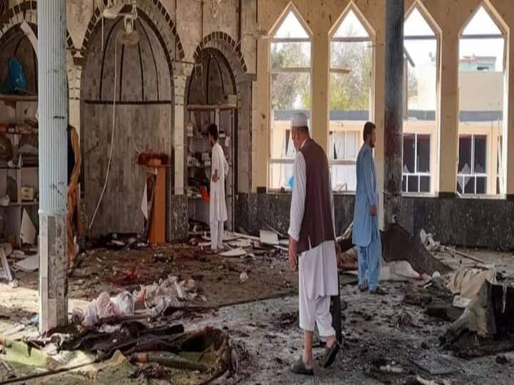 Explosion at a Shiite mosque in the city of Kandahar Afghanistan Afghanistan Explosion: कंधार की मस्जिद में जुमे की नमाज के दौरान धमाका, 32 लोगों की मौत