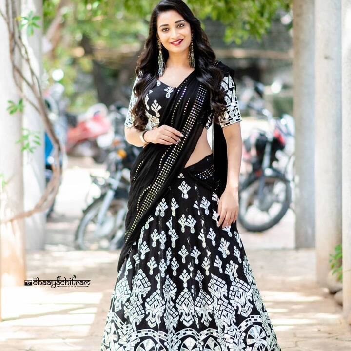 బిగ్ బాస్ బ్యూటీ భానుశ్రీ లేటెస్ట్ ఫోటోస్ (Image/Bhanu Sri Instagram)