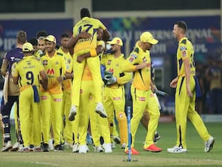 IPL 2021: KKR को हरा चौथी बार Champion बनी MS Dhoni की CSK