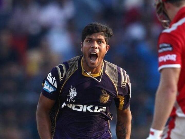 आईपीएल 2014 (IPL 2014) में एक बार फिर KKR लीग स्टेज में शानदार प्रदर्शन कर 18 अंकों के साथ पॉइंट्स टेबल में दूसरे पायदान पर रही थी. पहले क्वॉलिफायर में गौतम गंभीर की अगुवाई में खेल रही कोलकाता का मुकाबला टेबल टॉपर किंग्स इलेवन पंजाब (अब पंजाब किंग्स) से हुआ था. KKR ने 28 रनों से ये मुकाबला अपने नाम कर फाइनल में जगह बनाई थी. 4 ओवरों में 13 रन देकर 3 विकेट चटकाने वाले उमेश यादव को प्लेयर ऑफ द मैच चुना गया था.