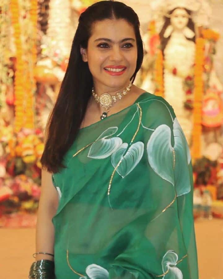 வெண்ணிலவே வெண்ணிலவே விண்ணை தாண்டி வருவாயா..