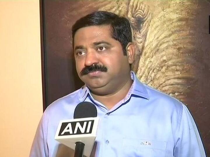 Currency Notes : नोटांवर महापुरुषांसह मोदींचाही फोटो लावा; भाजप नेते राम कदम यांची मागणी Put Shivaji Maharaj babasaheb ambedkar savarkar and PM Modi photo on Currency notes BJP leader Ram Kadam demand Maharashtra Marathi News Currency Notes : नोटांवर महापुरुषांसह मोदींचाही फोटो लावा; भाजप नेते राम कदम यांची मागणी