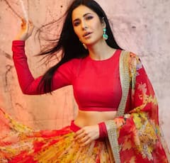 लाल रंगाच्या पेहरावात Katrina kaif ची ग्लॅमरस अदा, फोटोंनी सोशल मीडियावर घातला धुमाकुळ