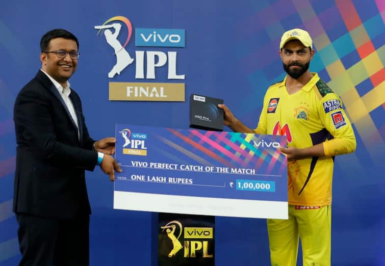 IPL 2021: Know which player gets which award in final and over all season with prize money IPL 2021: જાડેજાને ફાઈનલમાં કયો મળ્યો એવોર્ડ ? સીઝનમાં કયા ખેલાડીને કયો એવોર્ડ મળ્યો ને કેટલા રૂપિયા મળ્યા, જાણો વિગત