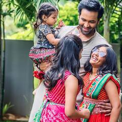 Manchu Vishnu Family: మంచువారి పిల్లలు ఎంత ముద్దొస్తున్నారో