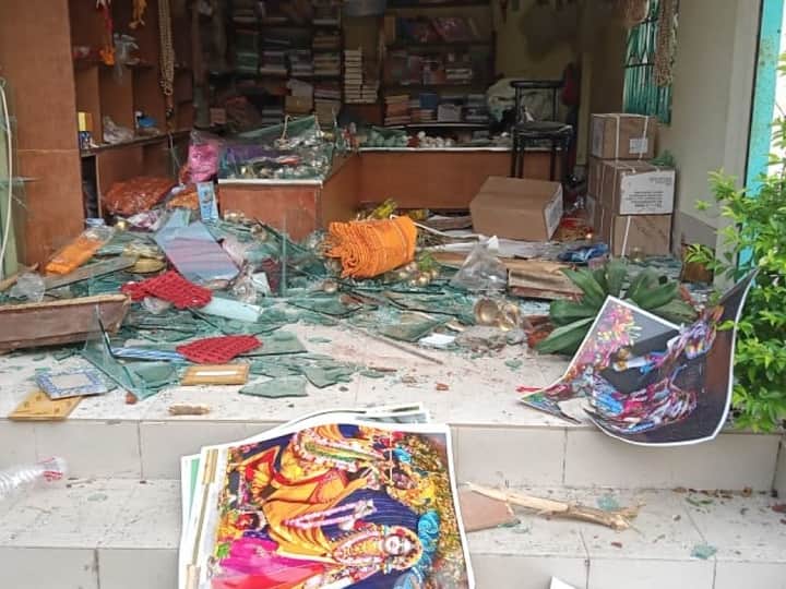 बांग्लादेश: दुर्गा पंडालों पर हमले के बाद अब इस्कॉन मंदिर में तोड़फोड़, शेख हसीना ने कहा- हमलावरों को नहीं छोड़ा जाएगा