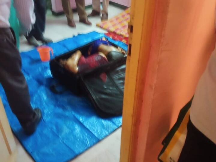 body of a Bangalore woman was found in a locked house in Salem நிர்வாண கோலம்: கை, கால்கள் கட்டப்பட்டு சூட்கோஷில் சடலமாக பெண்: சேலம் வாடகை வீட்டில் திக்...திக்!