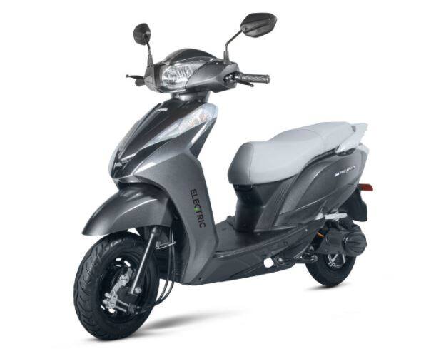 ampere-magnus-ex-electric-scooter-launched-in-india-runs-121-kms-in-single-charge-check-price-and-other-details Ampere Magnus EX electric scooter:এক চার্জে চলে ১২১ কিলোমিটার, দেখে নিন এই স্কুটারের দাম