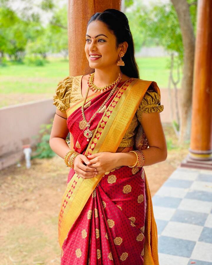 నెంబర్ '1' కోడలు నటి మధుమిత లేటెస్ట్ ఫోటోలు(Image credit/Madhumita Instagram)