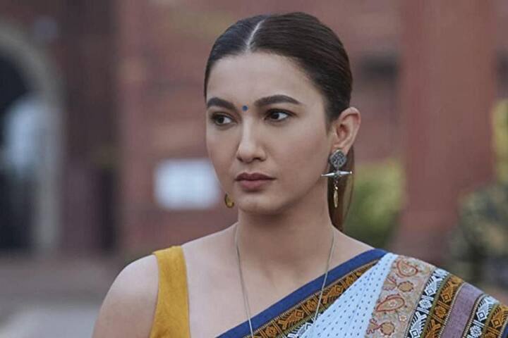 साजिद खान-गौहर खान: साजिद खान और गौहर खान का नाम भी लिस्ट का हिस्सा हैं. मीडिया रिपोर्ट्स के मुताबिक साजिद ने एक इंटरव्यू में बताया था कि 'वो साल 2003 में किसी से मिले थे जो उस वक्त काफी पॉपुलर थी, लेकिन हमारा रिश्ता इसलिए टूट गया, क्योंकि रिलेशनशिप में रहते हुए हम दोनों ही बोर हो गए थे'.