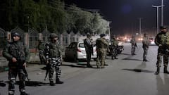 सेना के एक्शन से बौखलाए आतंकी ले रहे गैर-कश्मीरियों की जान, परिवार मांग रहा बदला