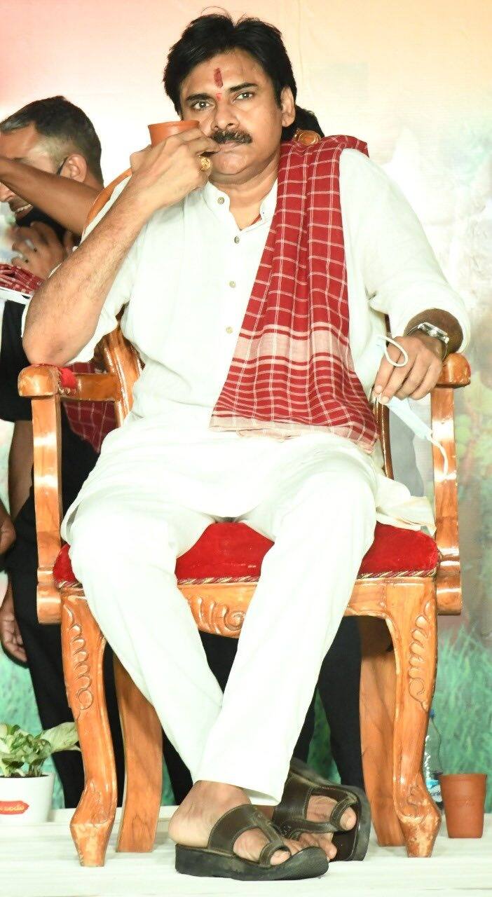 అలయ్ బలయ్ కార్యక్రమంలో పవన్ కళ్యాణ్