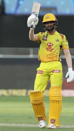 Photo : चेन्नईच्या विजयाचा मानकरी ऋतुराज गायकवाडचं पुण्यात आगमन, चाहत्यांकडून जंगी स्वागत