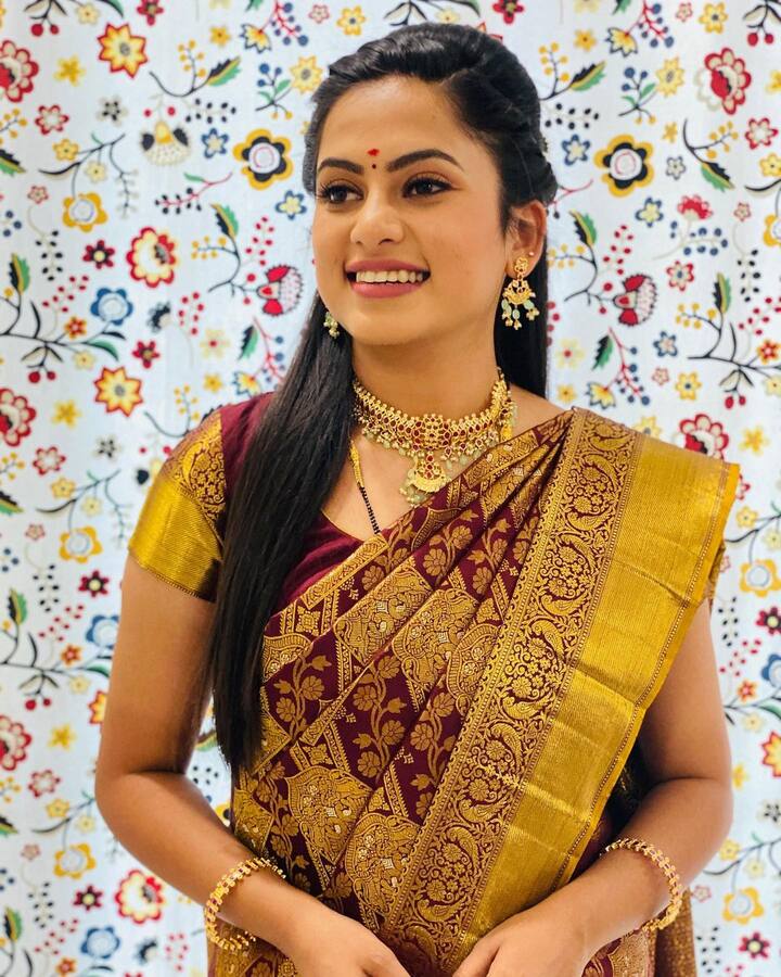 నెంబర్ '1' కోడలు నటి మధుమిత లేటెస్ట్ ఫోటోలు(Image credit/Madhumita Instagram)